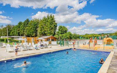 Le Grand Paris - Ile de France - Nesles-la-Vallée - 357€/sem